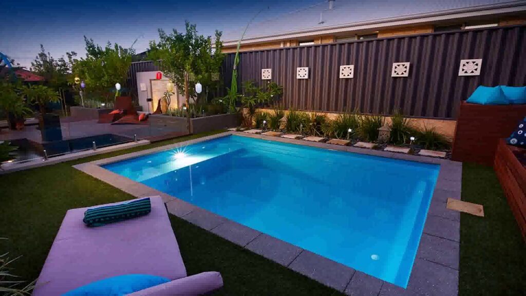 fibreglass swimming pools